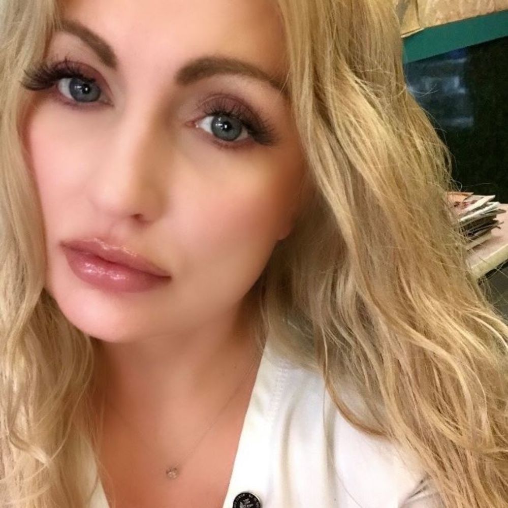 Meet your Posher, Tami